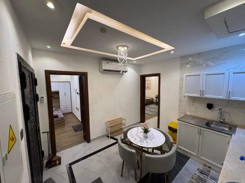 Luxury Accommodation Near Abu Dhabi Airport in Al Mafraq