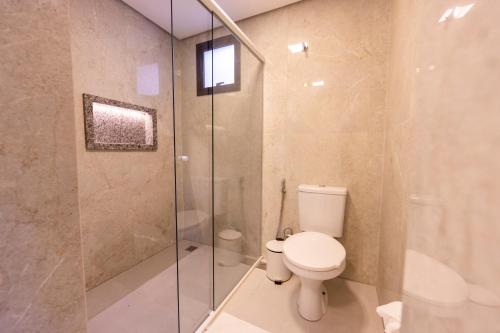 2 bedrooms, 6 beds