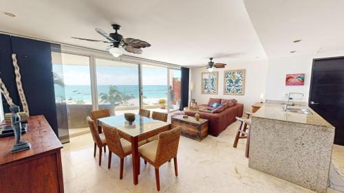 Family Retreat with Ocean View & Beach Club Access