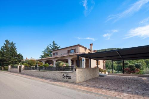 Villa Terra with Pool & Sauna near Rabac - image 4