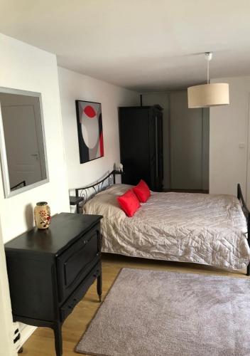 Grand T2 meublé au calme, centre-ville de Boulogne-sur-Mer - Location saisonnière - Boulogne-sur-Mer