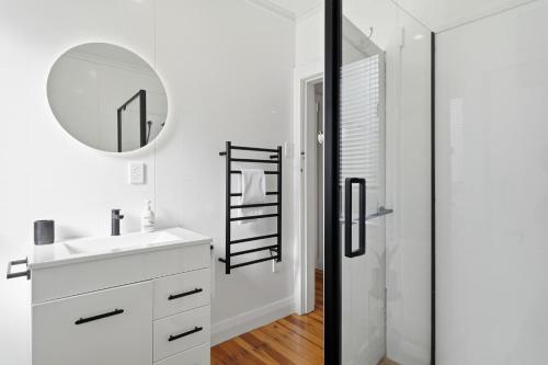 Maison Millie - Central Pet-Friendly Sleeps 4 - image 4