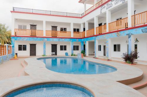 Hotel y Suites Los Amigos Cieneguita in Puerto Cortes