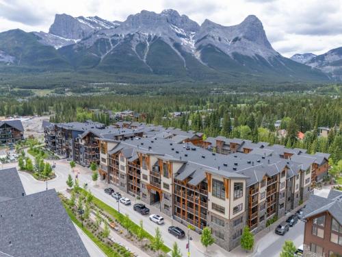 Spring Creek Corner Condo by Canadian Rockies Vacation Rentals - image 4