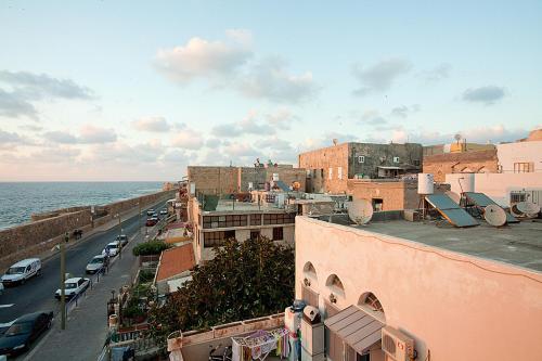 Four Hearts - Acre's Sea Side Suite in Acre