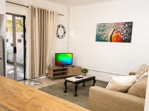 Bay Breeze Guesthouse Selfcatering Room Type - Comfort Apartment
