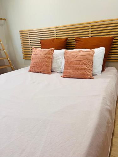 VILLA CLIMATISÉ ENTIÈREMENt EQUIPÉ AVEC PISCINE - Location, gîte - Valence
