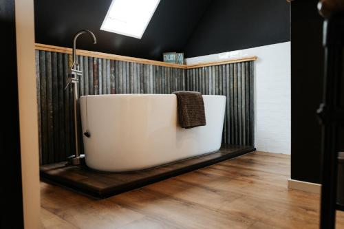 Bathroom, De Weegbrug in Sluis