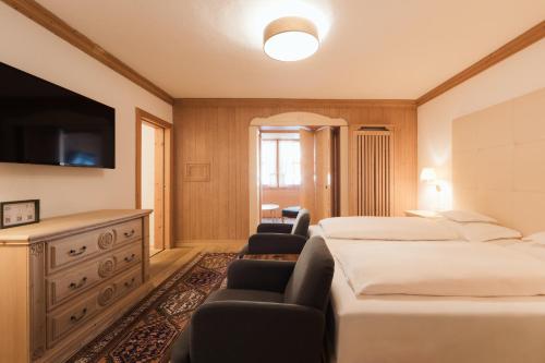 Hotel Ciasa Salares Room Type - Luxury Suite