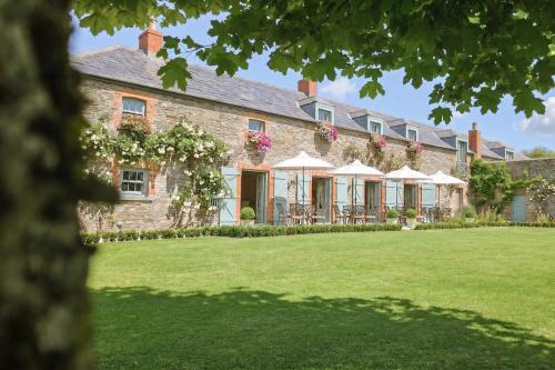 Exterior view, Parsonstown house near Slane, Meath in Collon