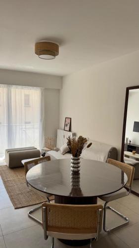 Appartement central proche des plages
