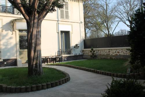 Beautiful 4 room house of 85 square meters in Sceaux - Location saisonnière - Sceaux