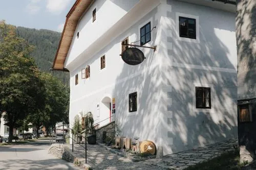 Mesnerhaus & Gourmetrestaurant Mesnerhaus mit 4 Hauben in Mauterndorf, Österreich