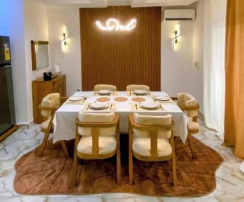 Luxury Apartment in Coeur de Gombe - image 3