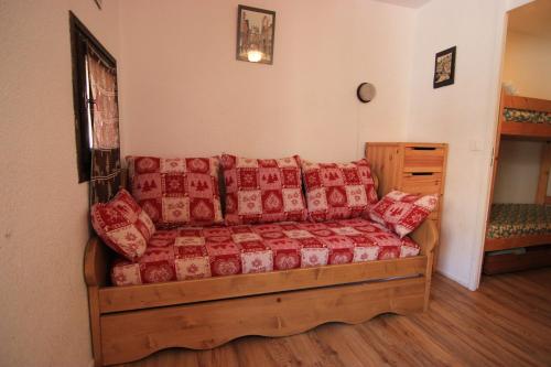 Résidence Roche Blanche - STUDIO EN CENTRE STATION POUR 2 PERSONNES MAE-7796