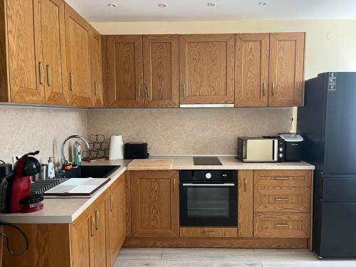 Kitchen, Вила Магнолия in Gumoshtnik