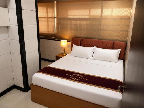 Hotel Skyline in Shakti Nagar