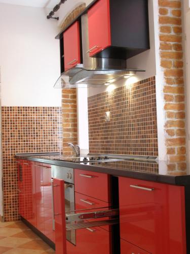 Split Artistic Apartments - image 3