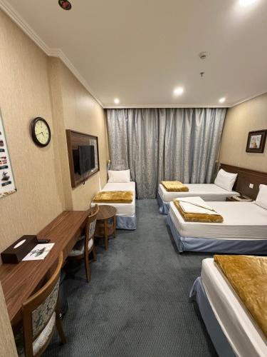 Town House Hotel - Shuttle service to Haram - image 5