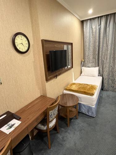 Town House Hotel - Shuttle service to Haram - image 2