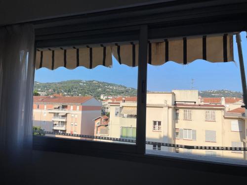 Apartment T2 Cannes Carnot 43m2