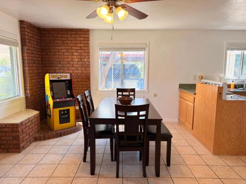 Hurricane Homestead Rentals in Hurricane (UT)