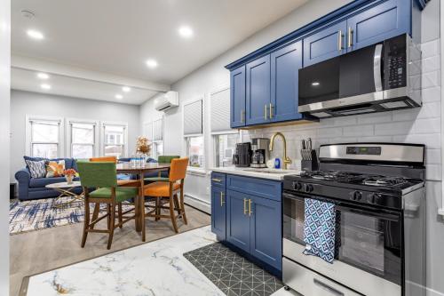 Modern Escape 3BR Apt with Parking in New Rochelle