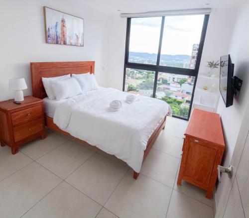 Apartment with terrace in the upper area of La Escalón - image 4