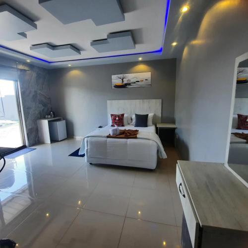 Highbury Lounge in กาโดมา