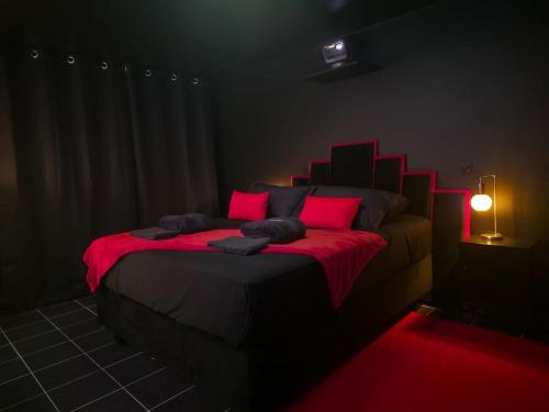 Ciné Suite 974 - Experience cinéma privée - Location saisonnière - Le Tampon