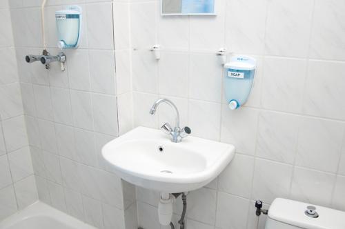 Budget Hotel Ben - image 3