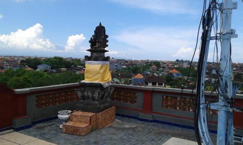 Ratih Bali Hostel - image 3