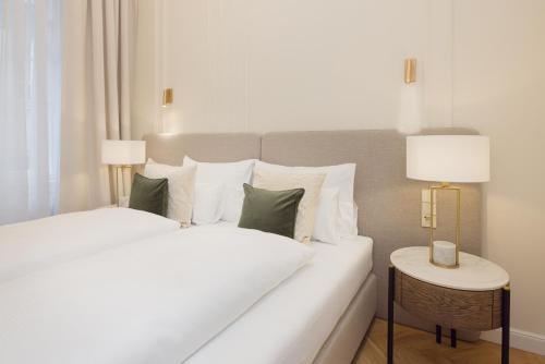 RAFAEL KAISER - Signature Apartments City Centre 5