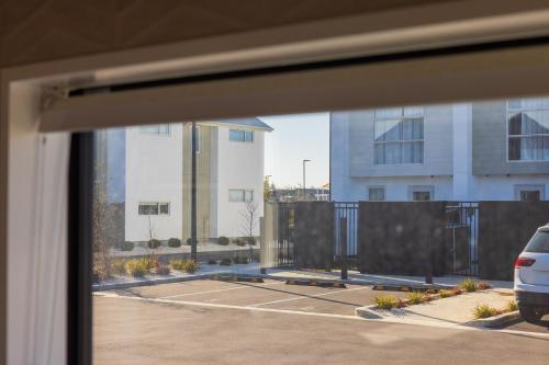 Brand New 2Bed2Bath By Playground Near Town Centre in Rolleston
