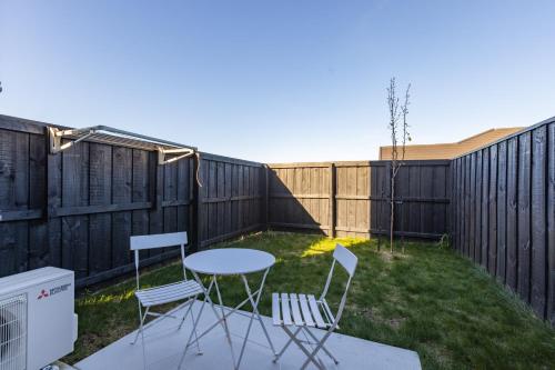 Brand New 2Bed2Bath By Playground Near Town Centre in Rolleston