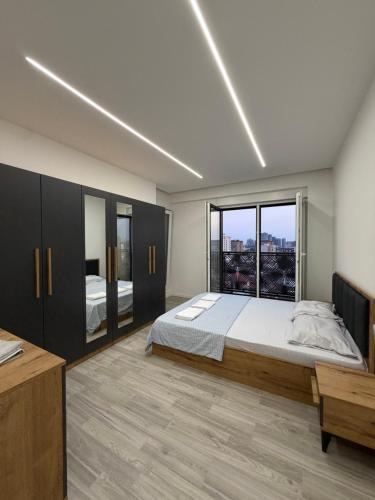 The Golden View -2 Bedroom & 2 Bathroom - Garage Parking in Obilic