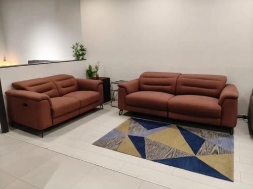 Hotel Atithi Studio - Near Santosh Hospital - image 2