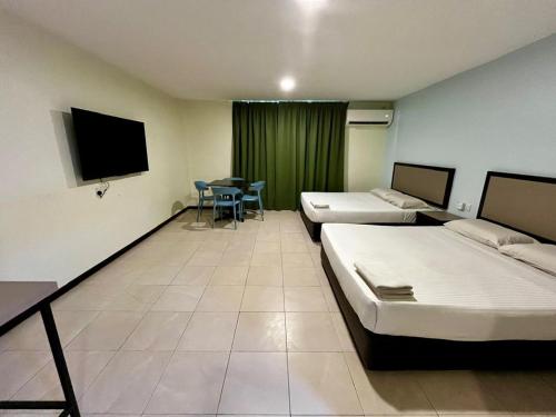 Bee Garden Motel Room Type - Deluxe Family