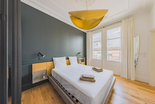 Sea view apartment