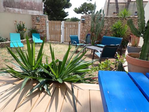 Modern CARRO villa, seaside, COTE BLEUE