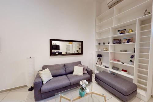 Spacious 3 bedroom maisonette 1
