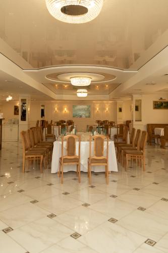 Food and beverages, Elektromash Hotel&Hostel in Tiraspol