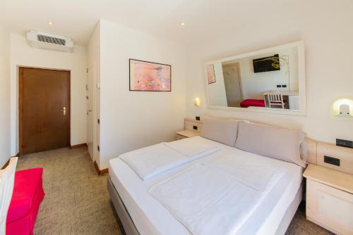 Hotel Virgilio Room Type - Basic Double Room