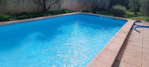Maison de ville avec piscine
