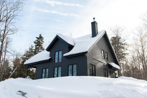 Cozy Cottage, The Getaway in Quebec