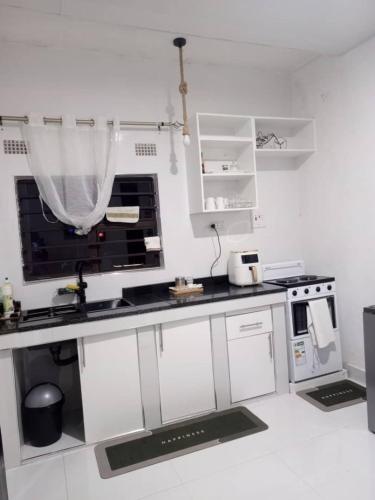 Stay Low Apartments & Lodge in Choma