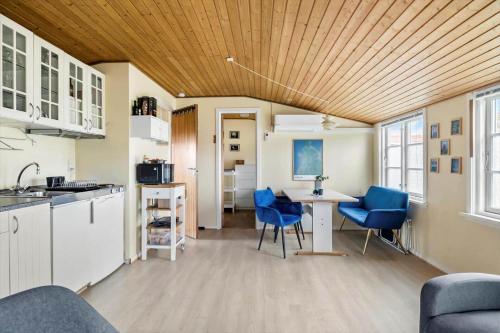 6818-Allinge-Madselokke-5-Hus-65 in Sandvig