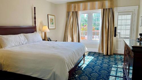1 queen bed