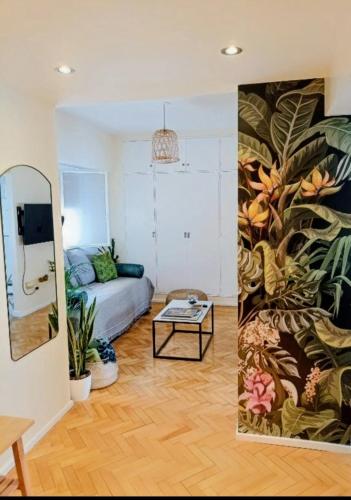 Exclusivo y luminoso Estudio c/Balcón