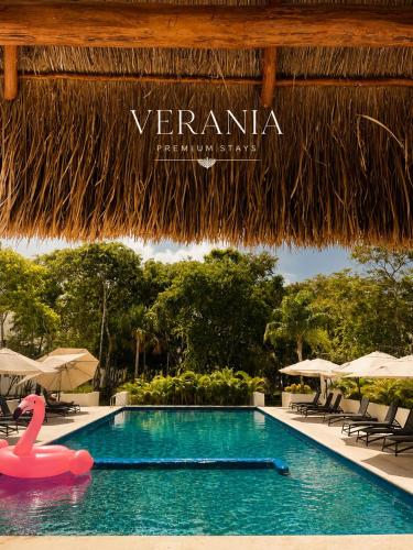 Luxury 2BR 2BA Condo Pool & Jungle Views